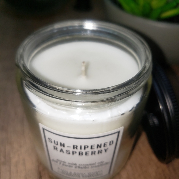 B&BW sun ripened raspberry single wick - Picture 2 of 3